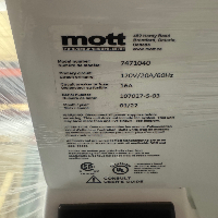 Unused Mott 4' Fume Hood image 1